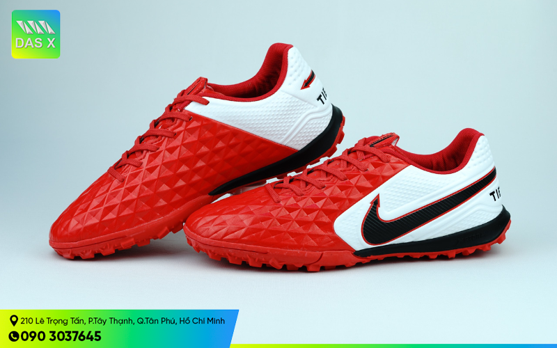 Giày đá bóng XSTORM TIEMPO: Sự lựa chọn hoàn hảo cho các cầu thủ